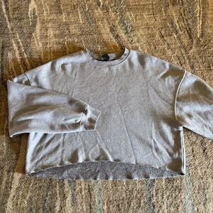 Cropped Sweater 🐰